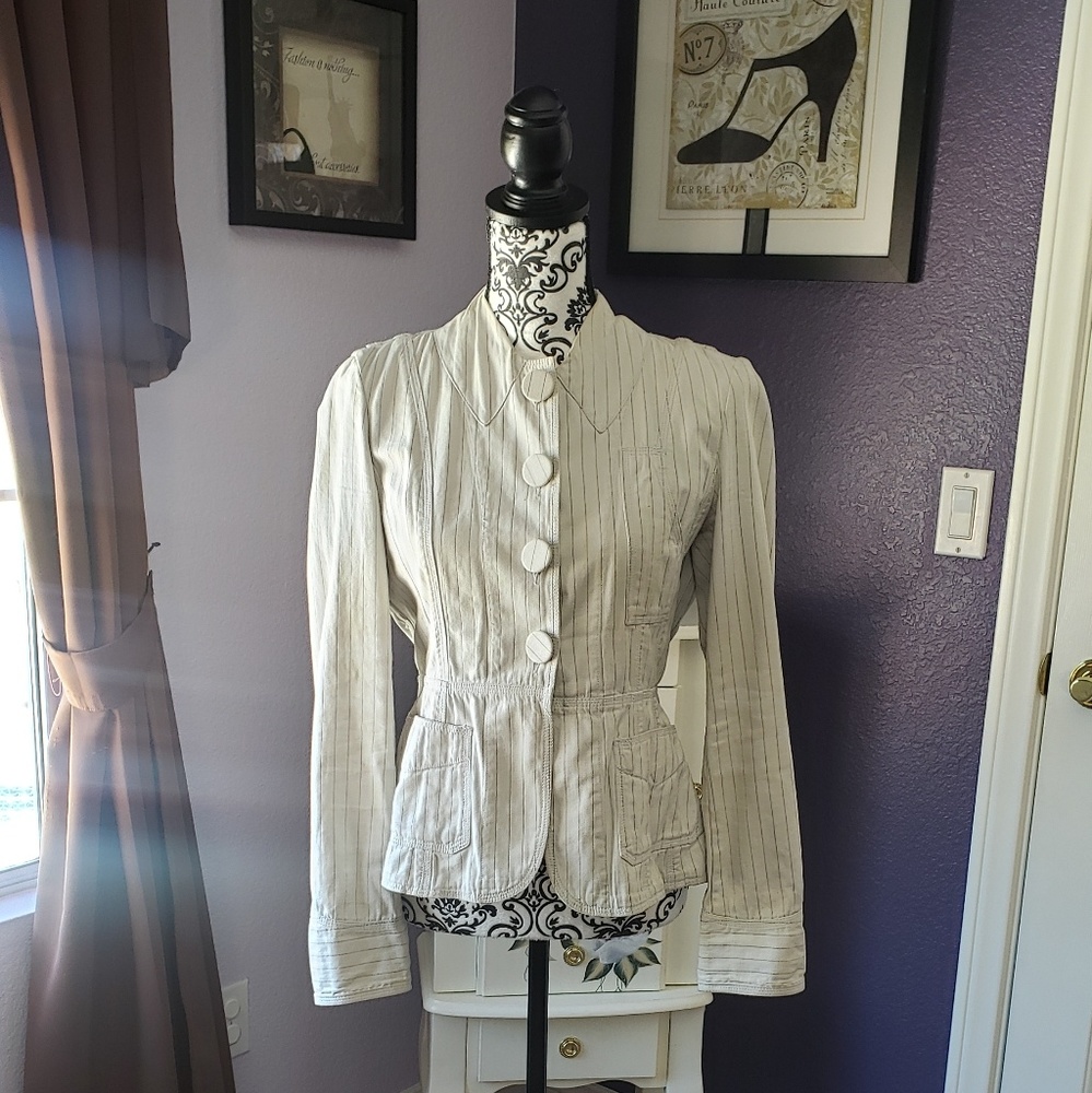 Exquisite Marc Jacobs jacket and skirt set